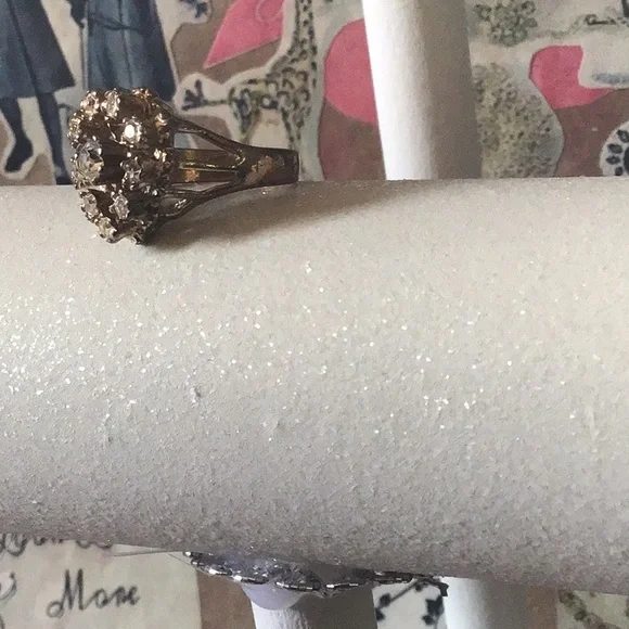 Antique beautiful crown ring - Picture 3 of 11